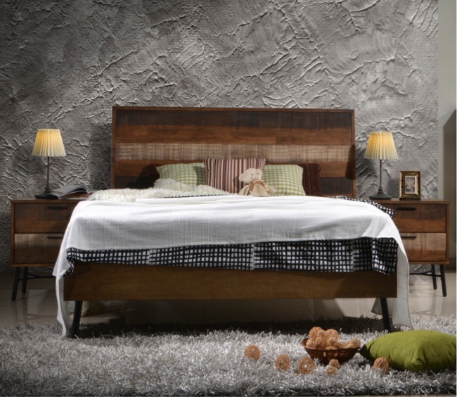 Seascape frame & sidetables